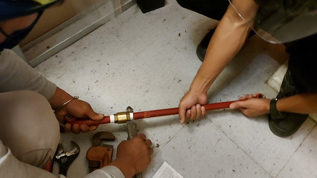 pressure leak diagnòsed and compressor replacement of preaction  system