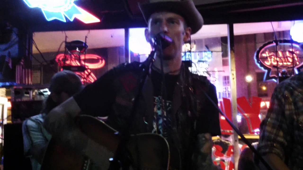 HANK 3 @ Layla's (2hrs 49 min)
