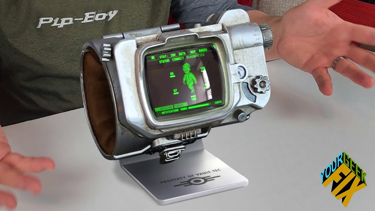 First Look at the Working Die-cast Pip-boy from Prime Fallout Series 2024