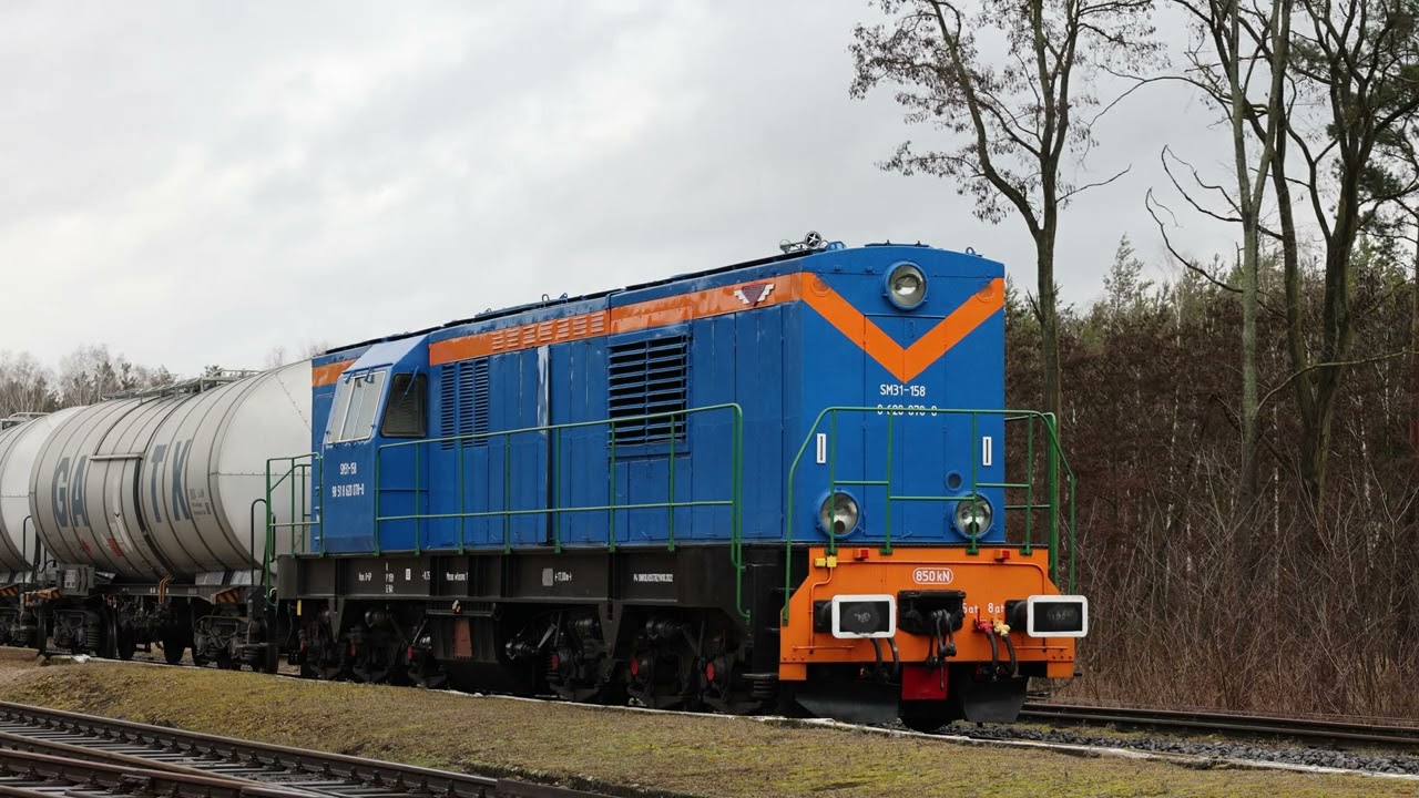 Unikol SM31-158 im Einsatz am Rohölzug