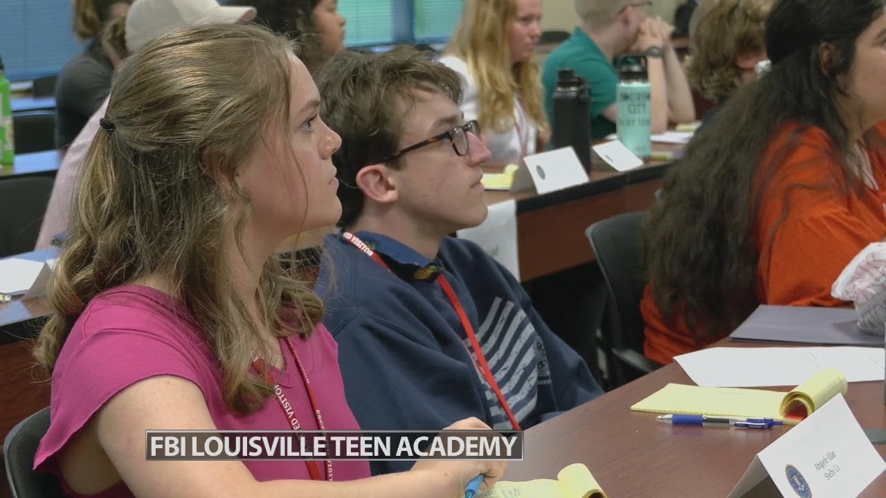 Louisville FBI Teen Academy gives students inside look into organization