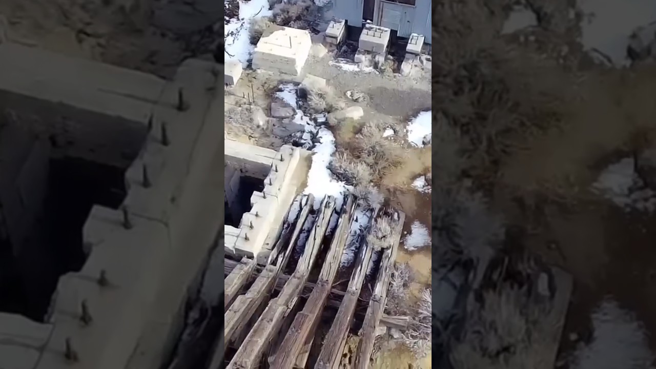 How Deep Is This?😳 Looking down into 2nd Deepest Mine Shaft In The World! #utvvids #viral #gold