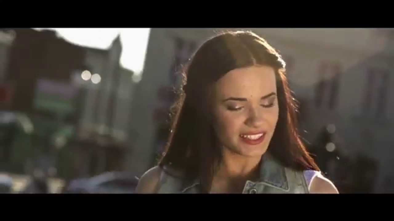 Liber feat. Natalia Szroeder - Nie Patrze W Dol [Official Music Video]