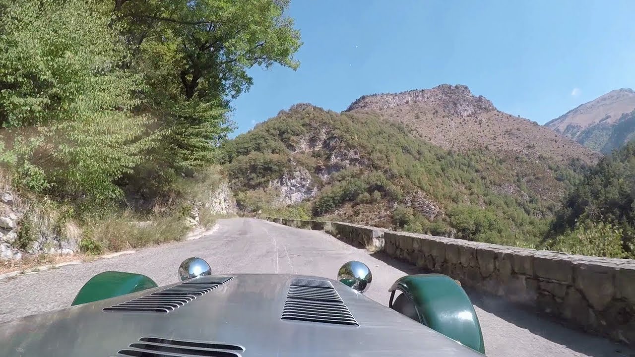 Montée vers le col de Turini en Caterham seven 275 (partie2)
