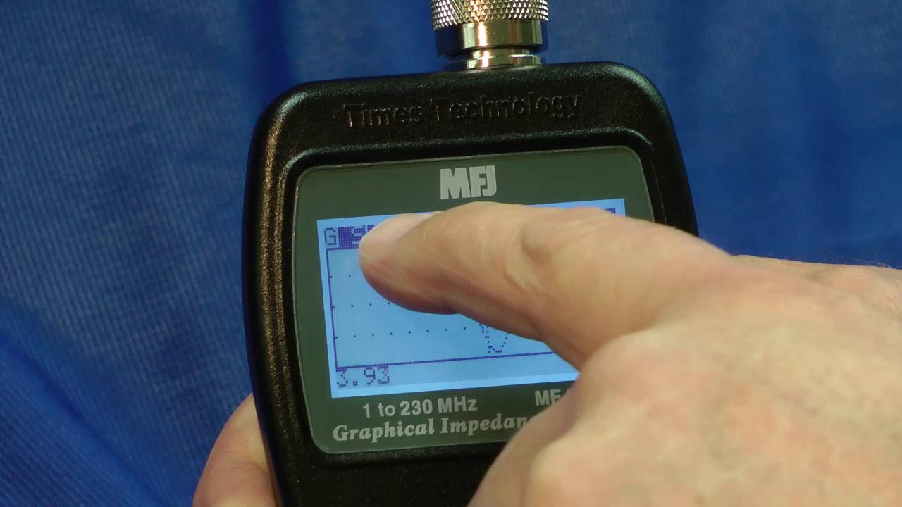 MFJ-226 Antenna Analyzer