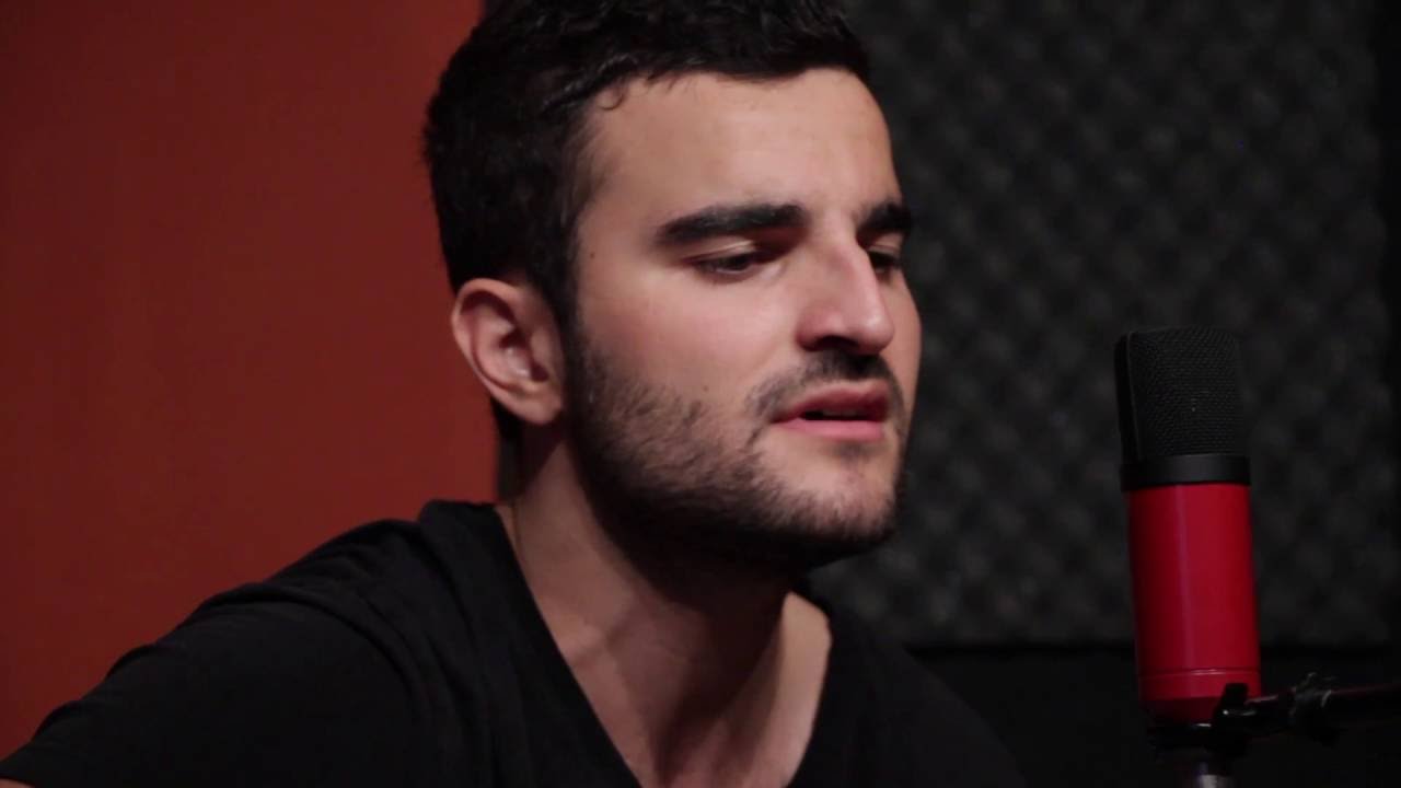 Andrew Van Rompaey - Shake it out ( Florence & The Machine cover)
