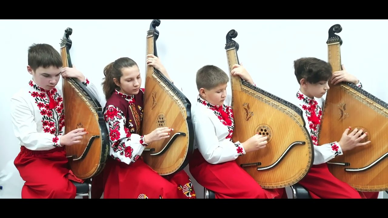 Є. Адамцевич «Запорізький марш», виконує квартет бандуристів 