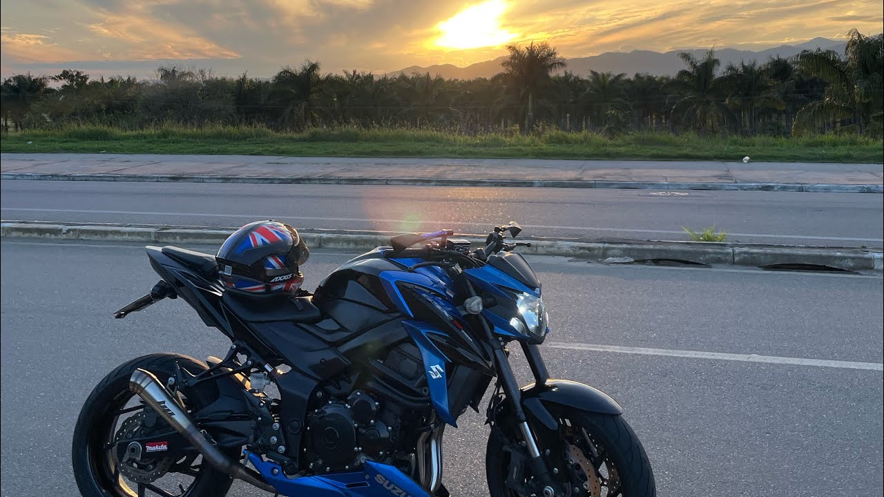 PILOTAGEM NÃO RECOMENDADA NA CITY - GSX S750