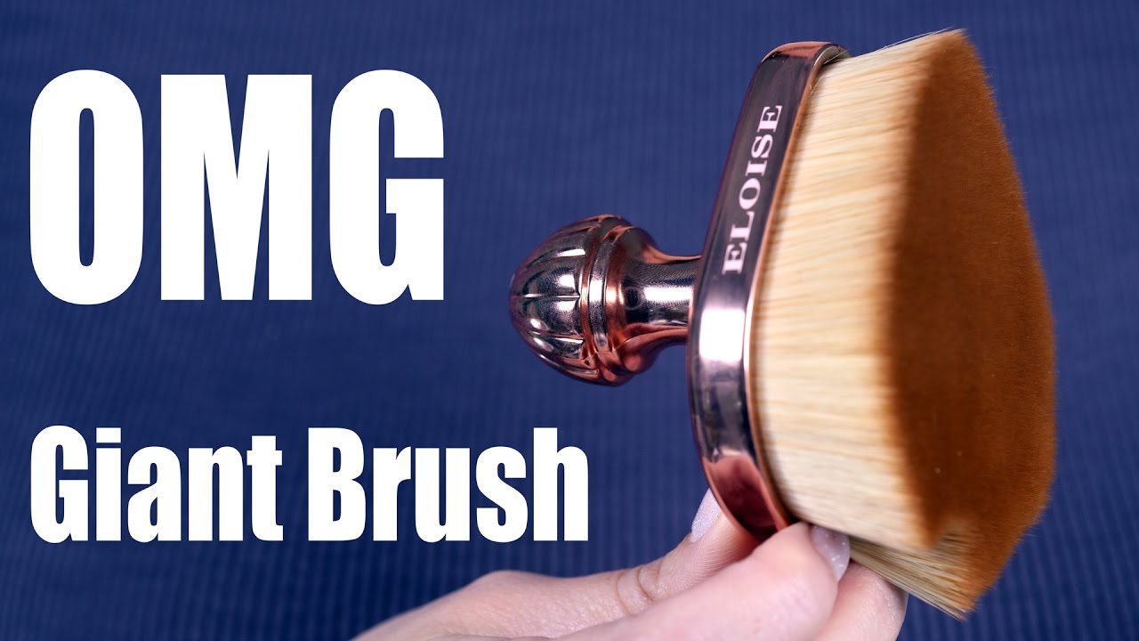 OMG ... WORLD'S LARGEST FOUNDATION BRUSH