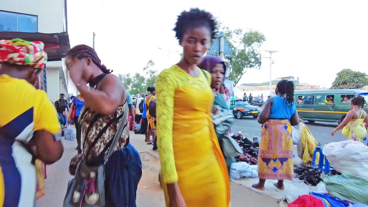 GHANA'S VIBRANT CITY STREET MARKET|| AFRICAN WALK VIDEOS