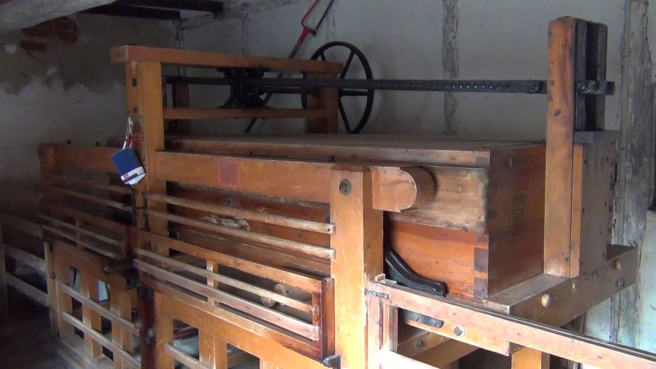 Die alte Wäschemangel in Obersteinbach - Kaltmangel