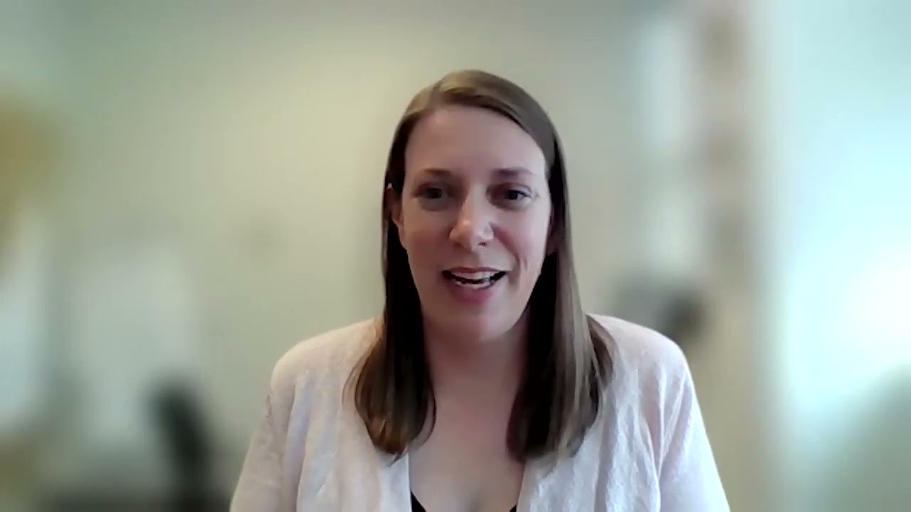 Non-covalent vs covalent BTK inhibitors in CLL