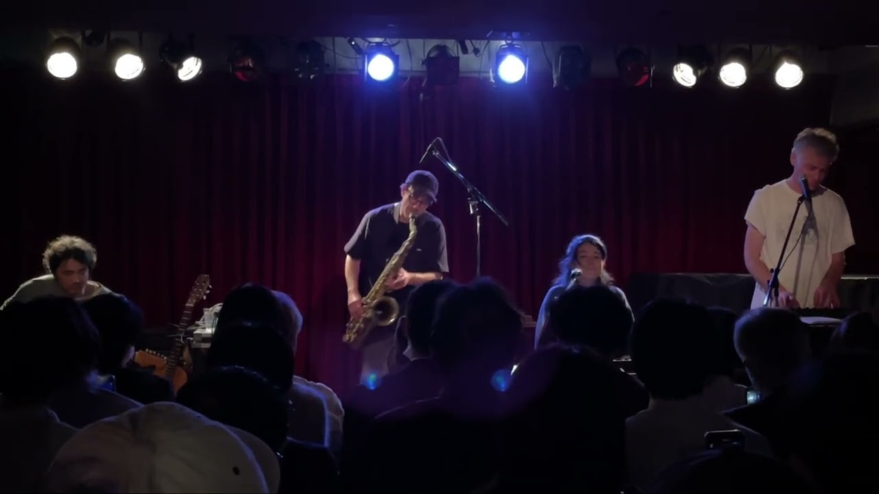 Shabason & Krgovich + テニスコーツ - I’m Dancing (Live at 7th Floor)