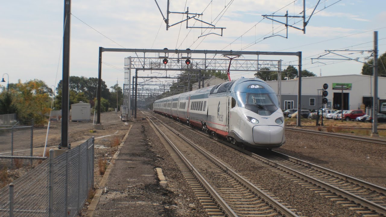 HD 60fps: (Old Vs New!) Amtrak's Avelia Liberty And Acela Race Through Old Saybrook, CT 9-28-20