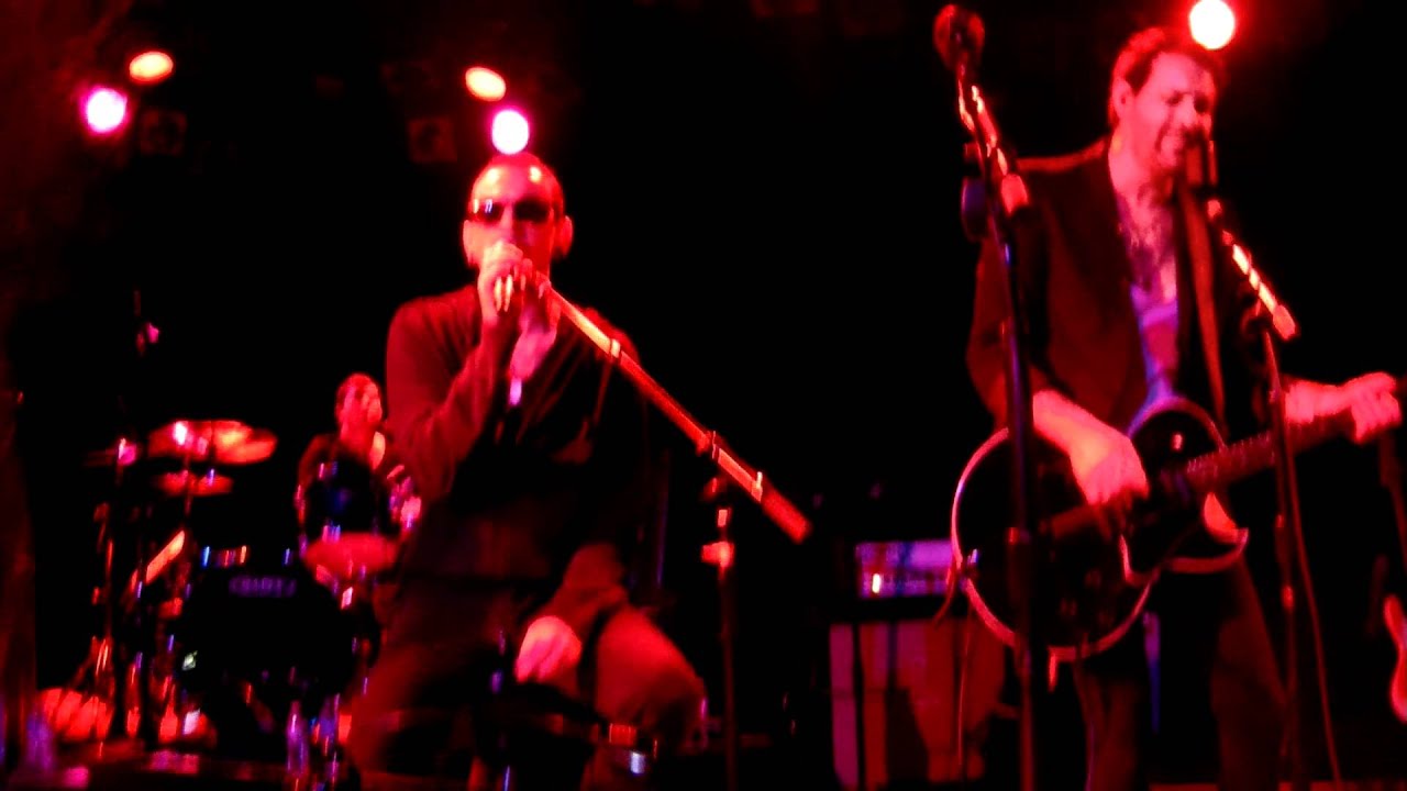 Julien-K feat. Chester Bennington 