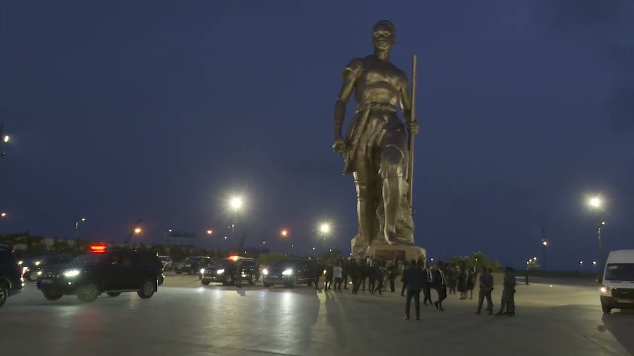 Visite Kagamé : le couple présidentiel à la découverte des monuments à Cotonou