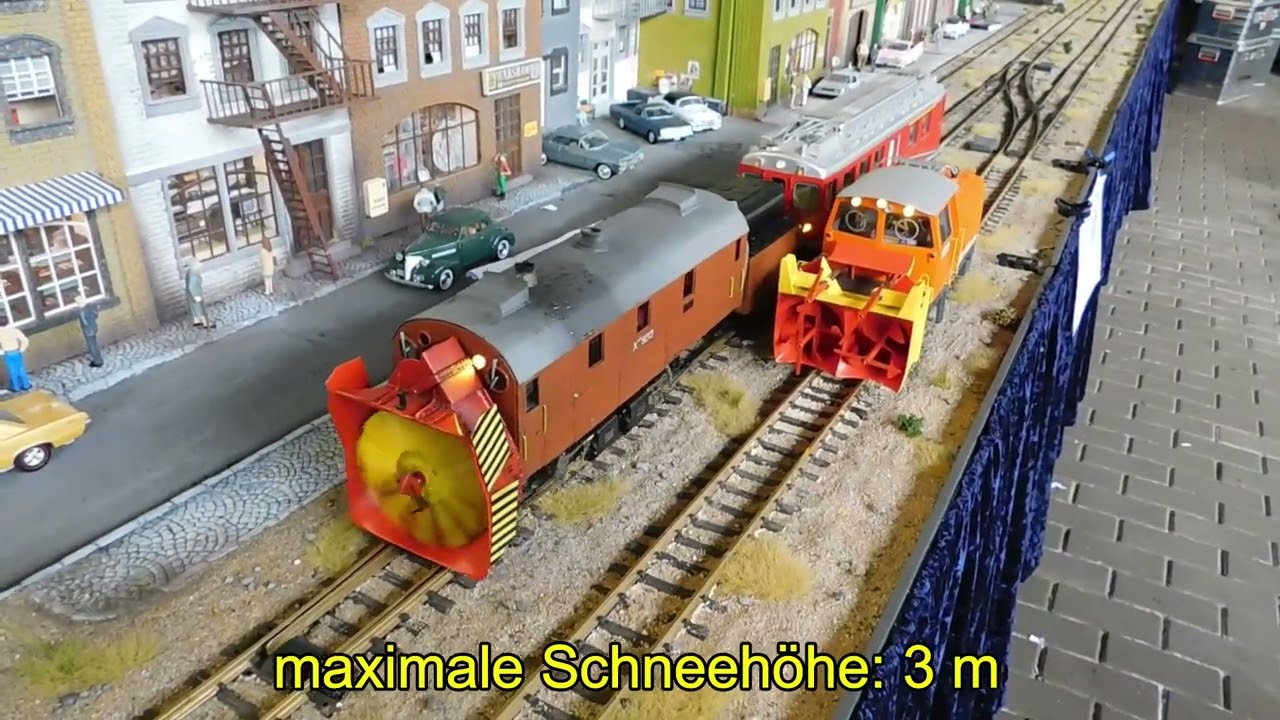 Gartenbahntreffen 2022 Bochum Video 3 (funktionsfähige RhB Schneeschleudern) Dahlhausen 21. Mai 2022