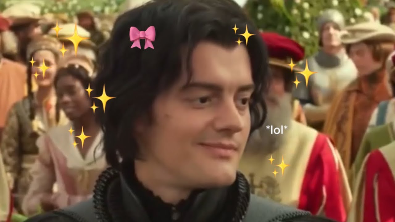 Diaval being my favourite character from maleficent 2 for 3 minutes and 12 seconds 🎀