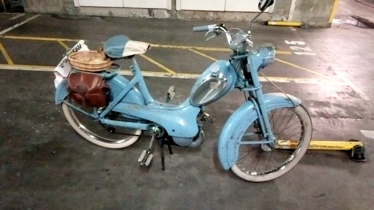 Old Moped Peugeot BB1