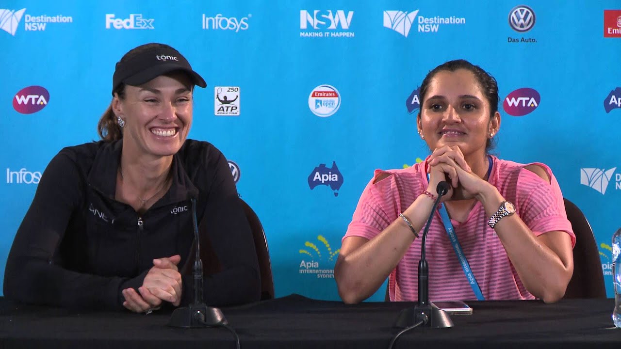 Martina Hingis & Sania Mirza press conference (SF)