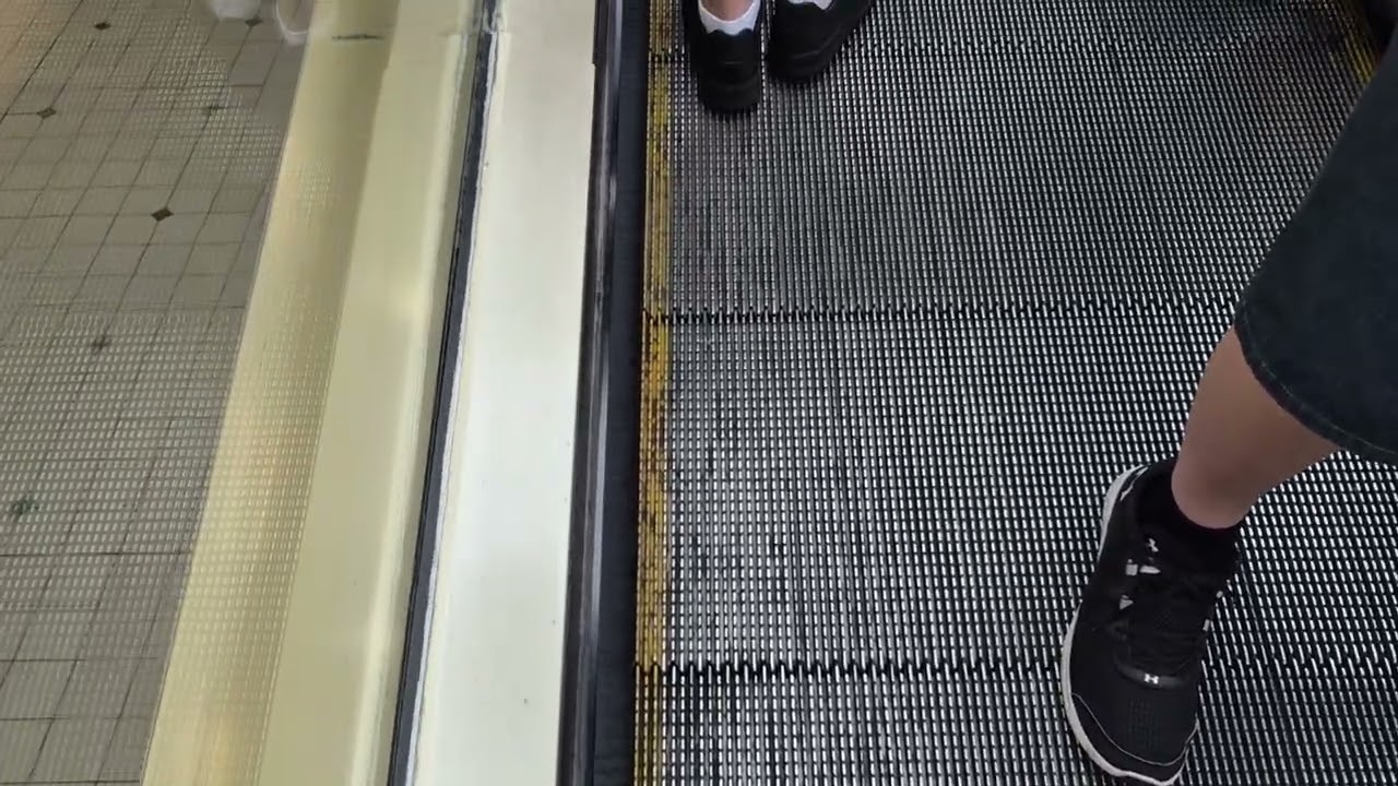 1992 Johns Perry/Boral Escalator | North City, Porirua