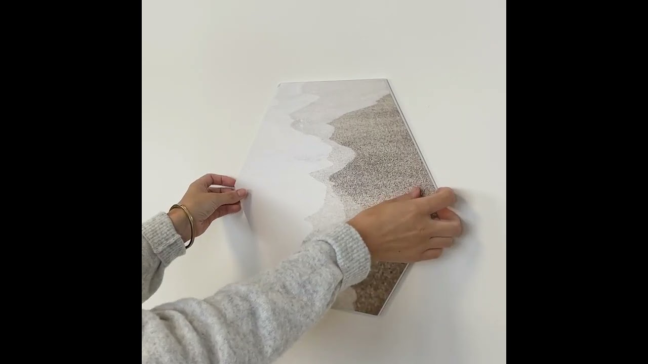 Accrocher une photo-collage Modulari - cadre photo sans percer