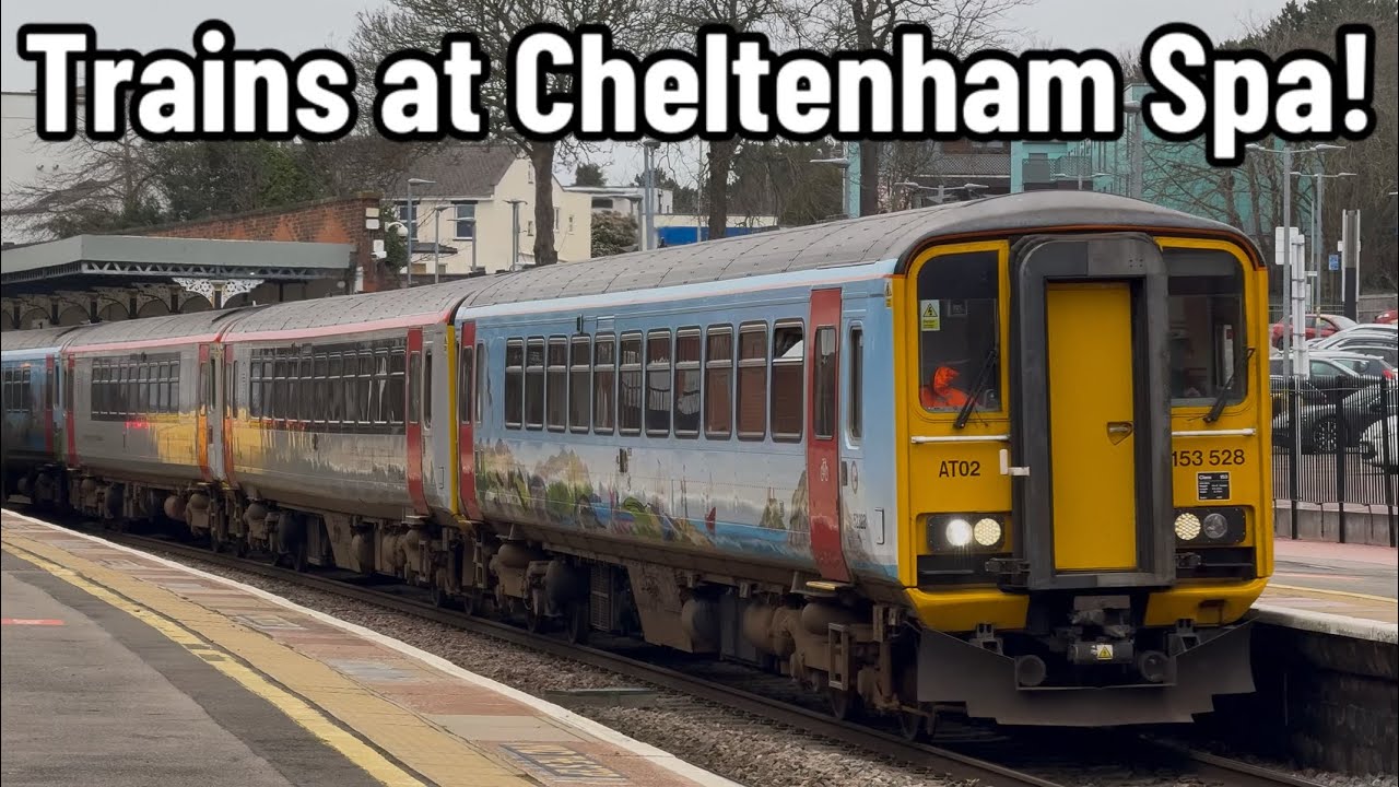 Trains at Cheltenham Spa | Return of the DOGBOX EXPRESS! & Mix ‘n’ Match Voyagers | 