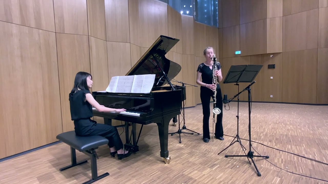 Lancashire Rag f&uuml;r Bassklarinette und Klavier von Brian Dykstra