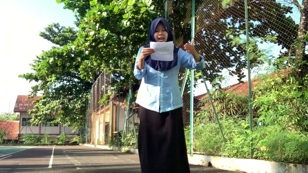 Bunga dan tembok oleh Nazkia Syafa Kamila XI.F2 SMANSABANRI 