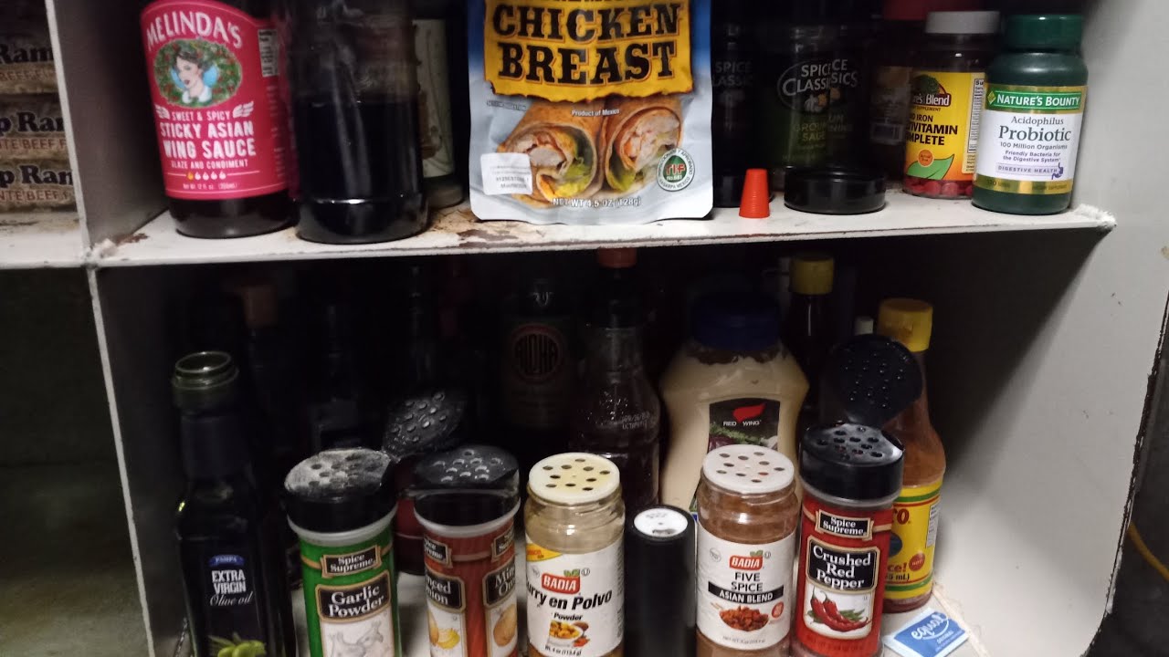 Prison Meals - Chicken Pad Thai