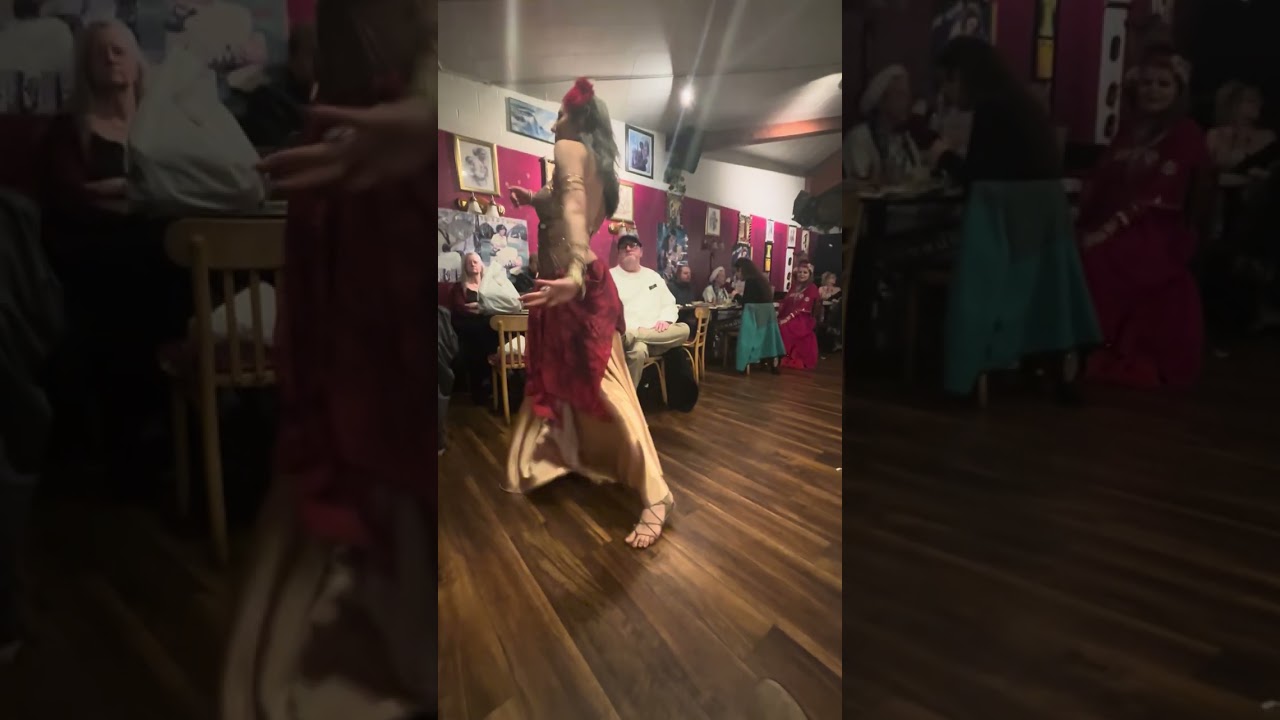 Lucretia @ Enat Intro 