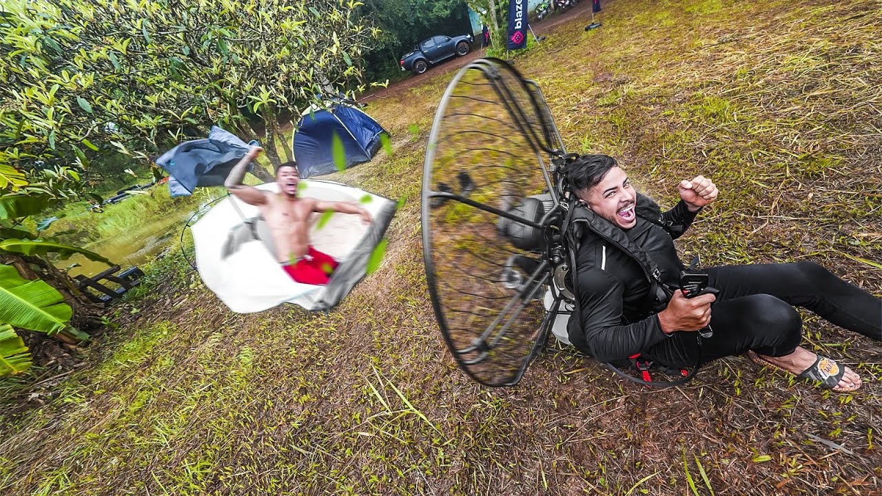 ACORDEI MEUS AMIGOS COM MEU PARAMOTOR 😂
