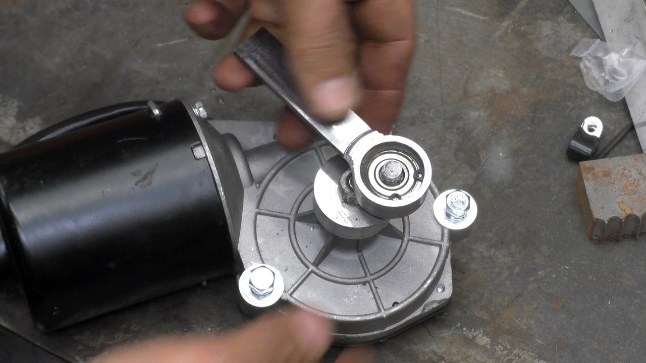 Take That, Big Brands! Russian Guy Just Built a Better Grinder for FREE!