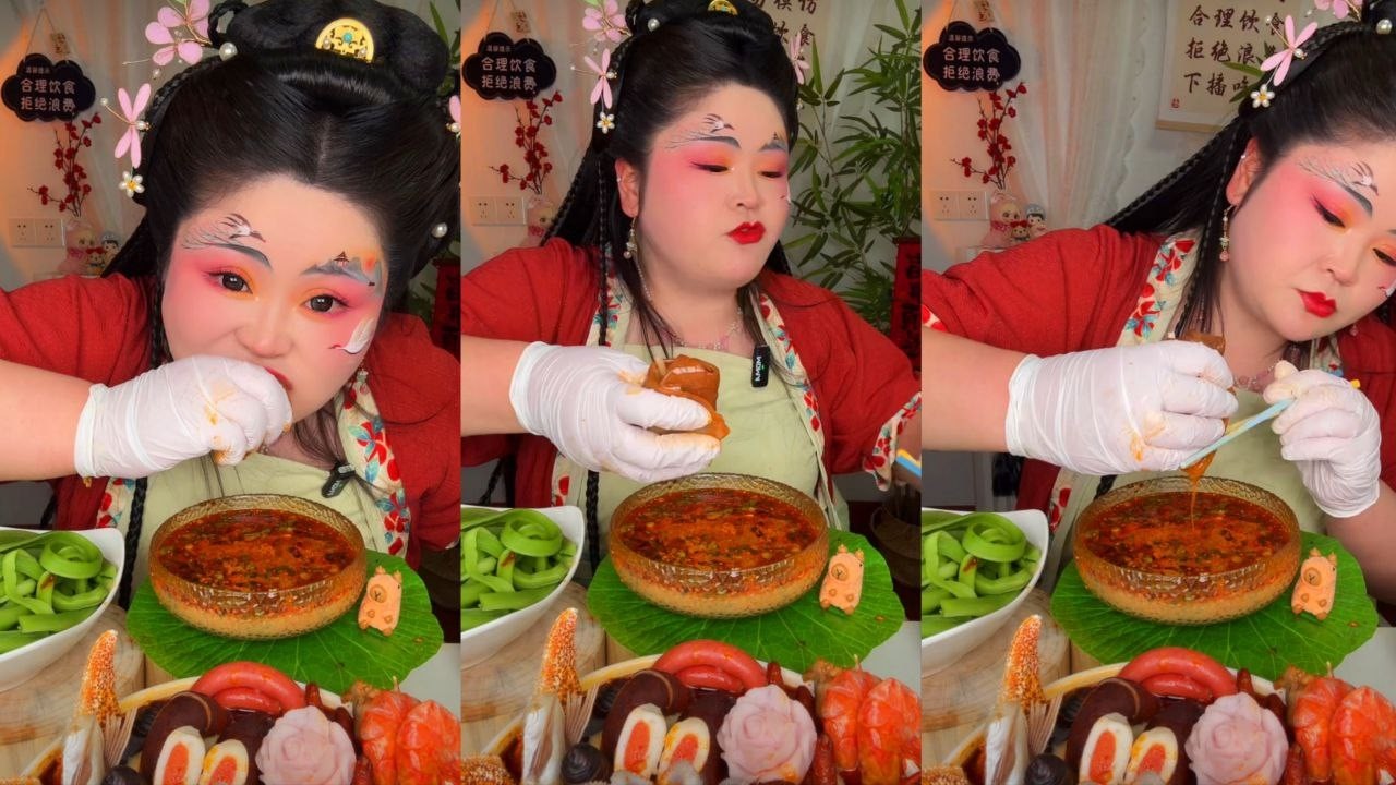 Tang Dynasty Mukbang: Traditional Chinese Makeup and Spicy Feast ASMR