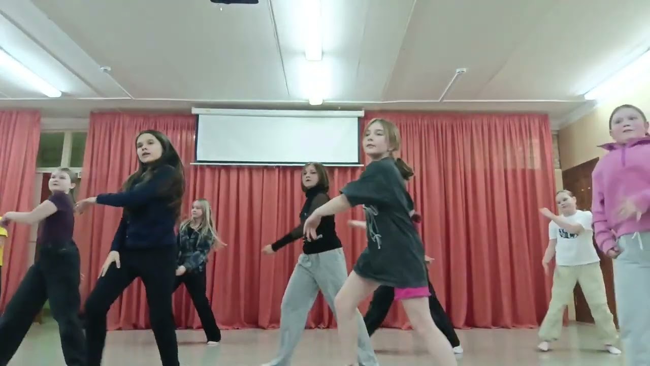 Репетиция танца