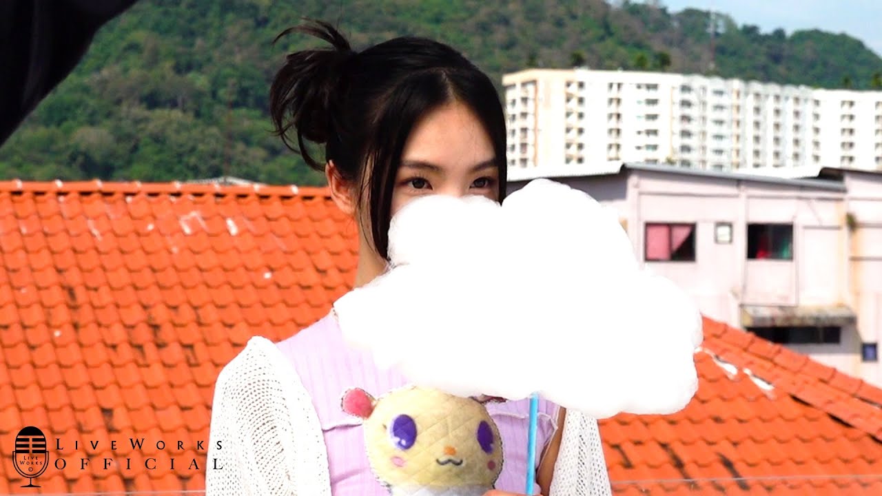규빈(GYUBIN) – Really Like You MV Making #1 [EN / JP / CN / ES SUB]