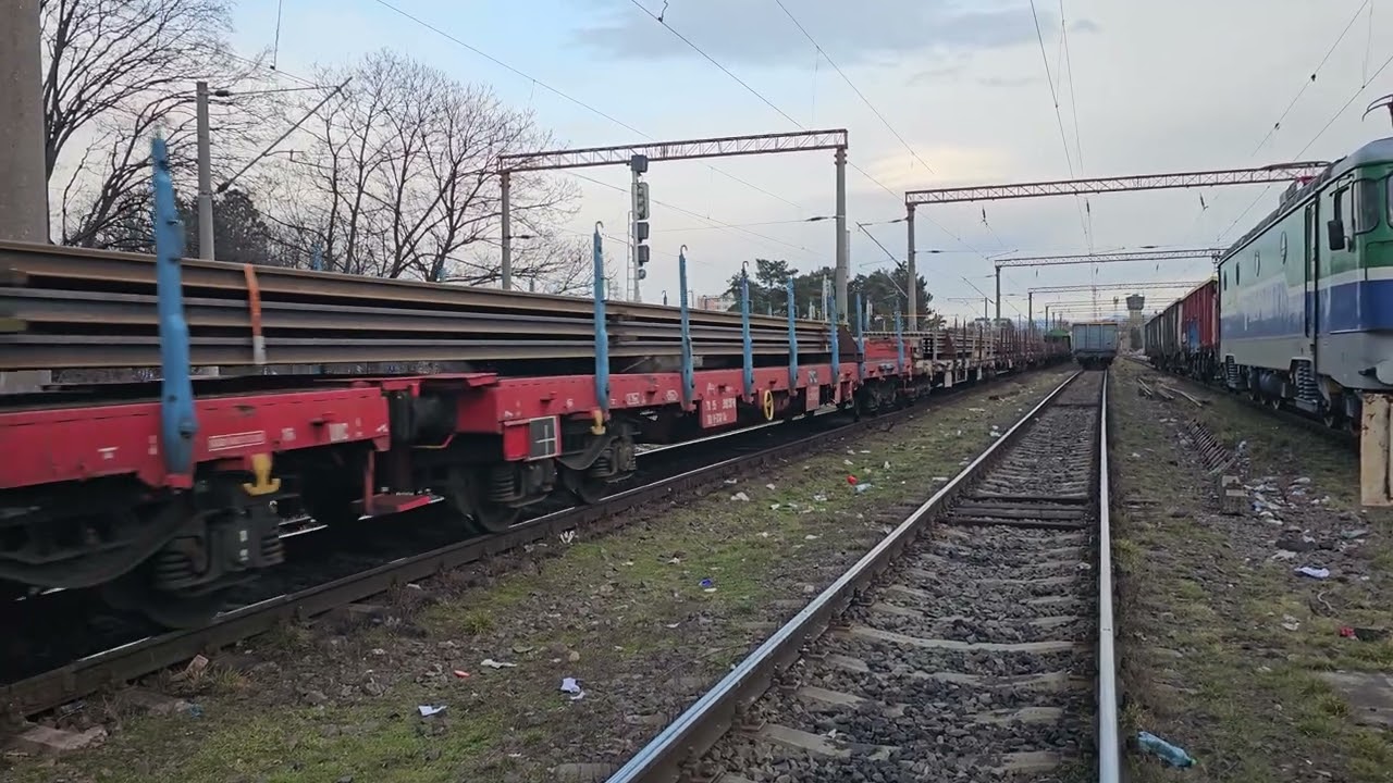 EA 561 CU INCARCATURA DE SINA PENTRU CALEA FERATA