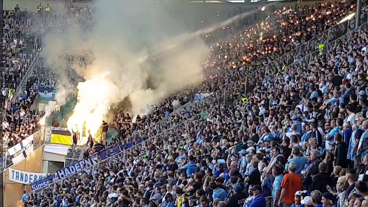 15.10.2017 FC Augsburg II - 1860 München 3:2 Ultra Ultras Stimmung Support Pyro Pyrotechnik