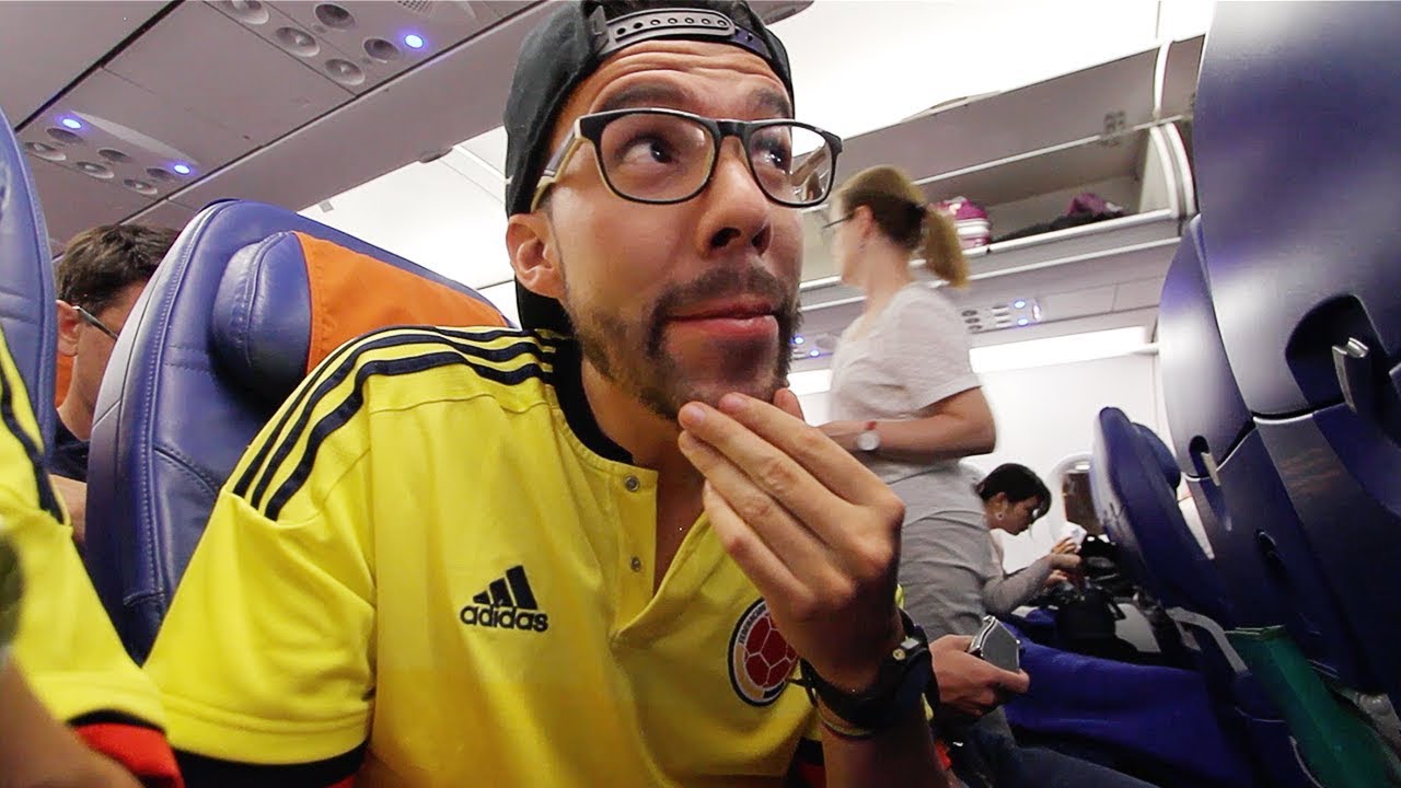 Volando de BOGOTÁ a MOSCÚ en 24 HORAS / 🇷🇺RUSIA 2018 PT 1