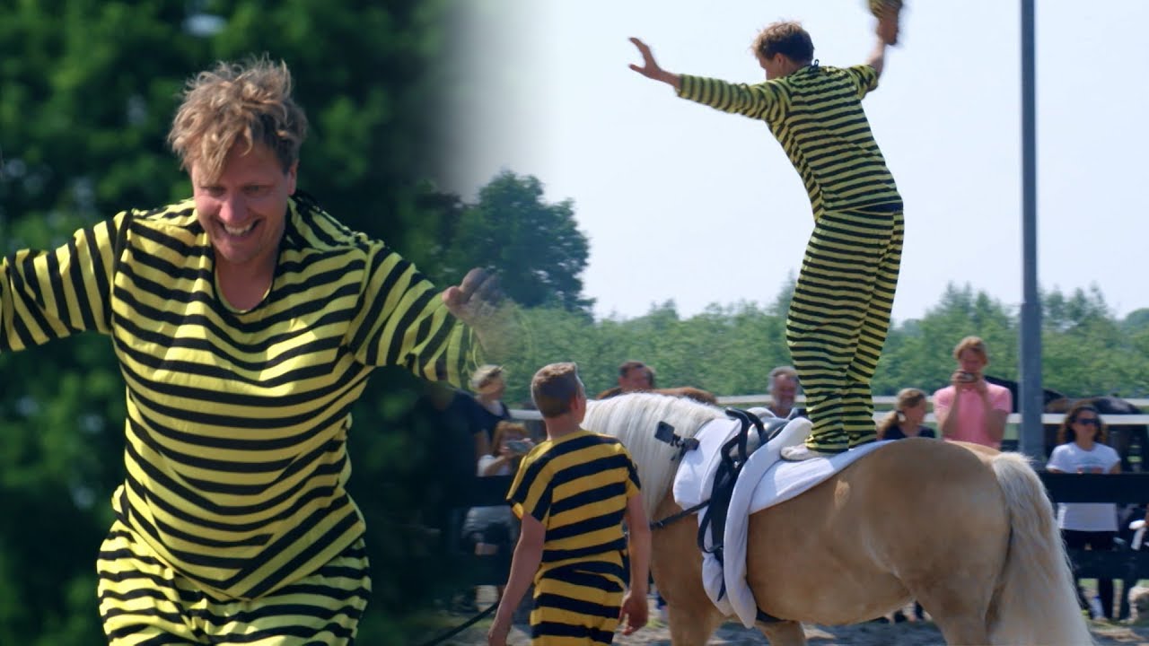 KLAAS STAAT OP PAARD // Kan Klaas voor &eacute;&eacute;n dag voltigeur zijn?