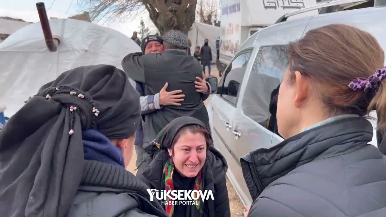 Adıyaman'da çığlıklar yükselmeye devam ediyor