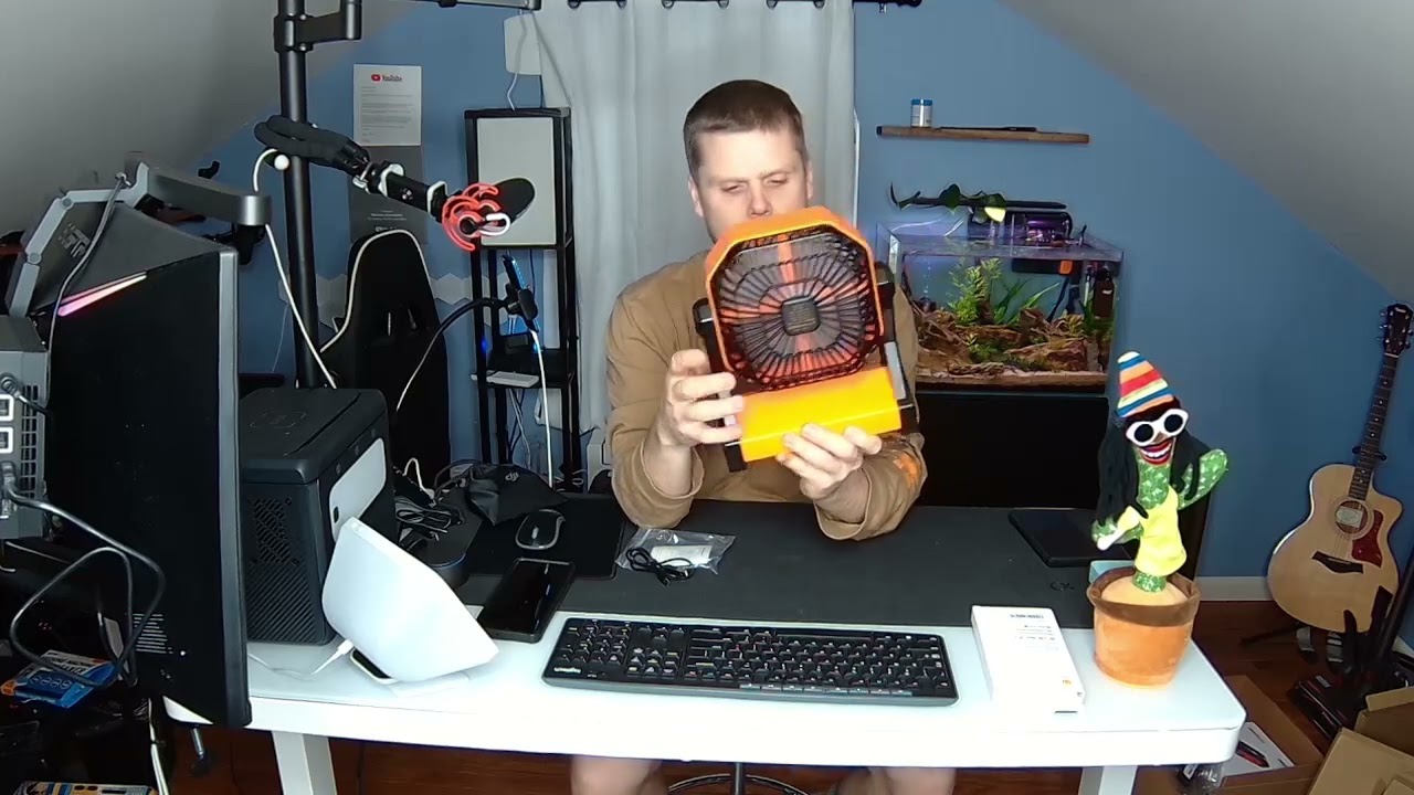 Panergy battery operated camping fan