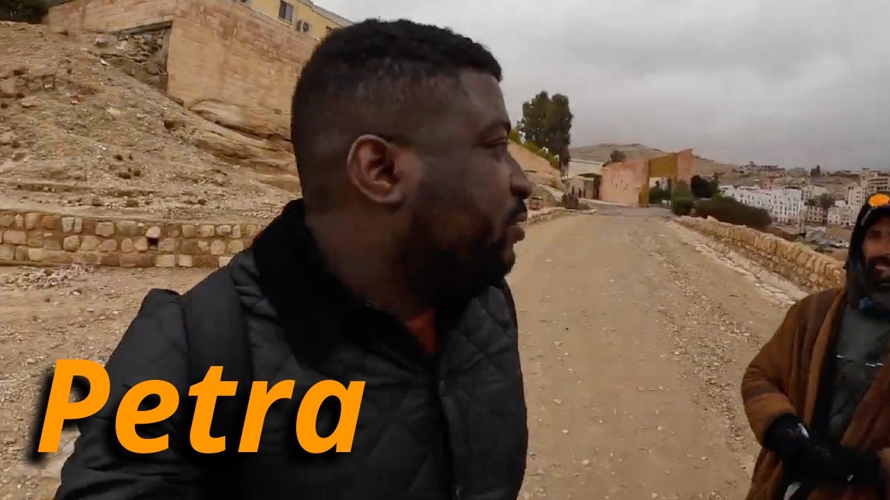 Это поможет вам в Петре, Иордания.