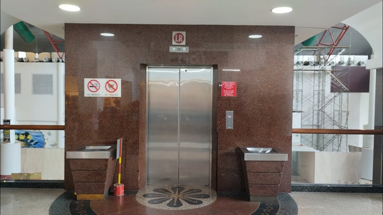 Boulevard Shopping Complex Miri -all tour of 2000 Schindler Escalator and M-Series Elevator.