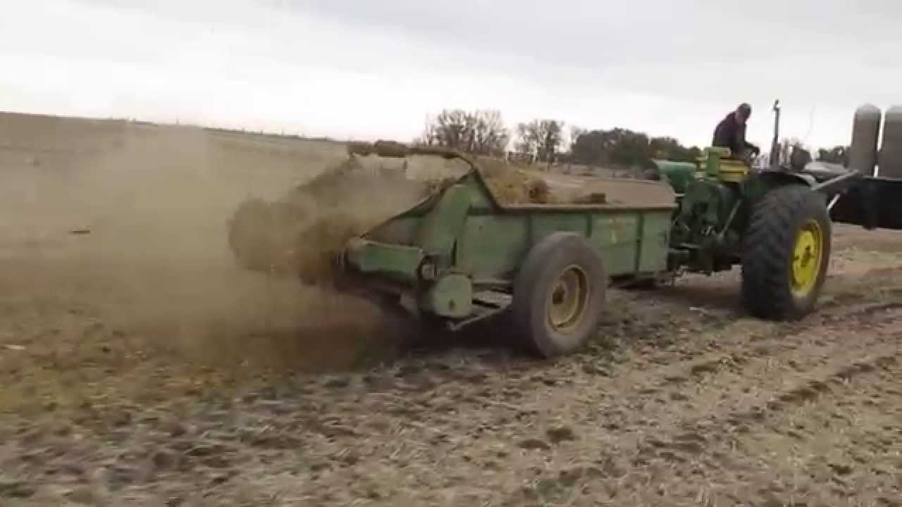 John Deere N Manure Spreader