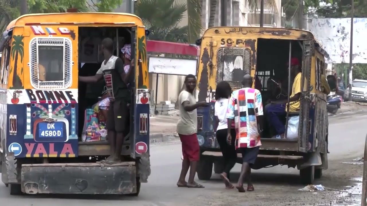 Tensions high in Senegal ahead of election results