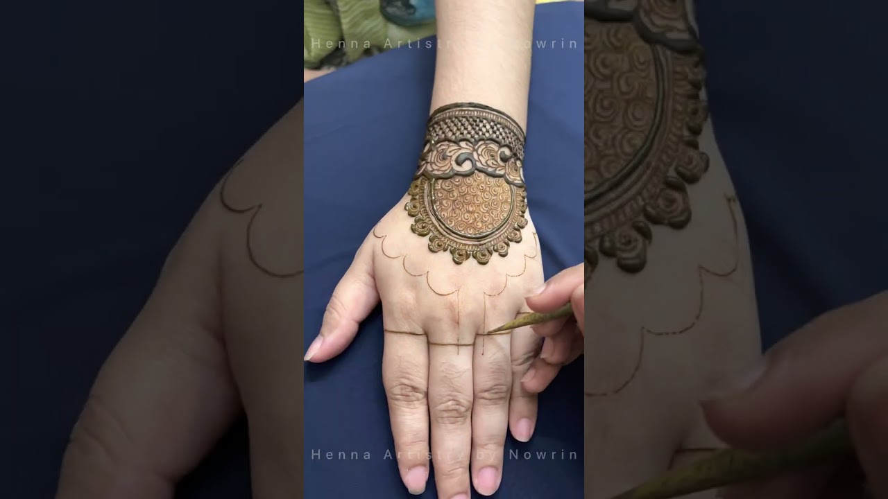 Intricate unique style party henna