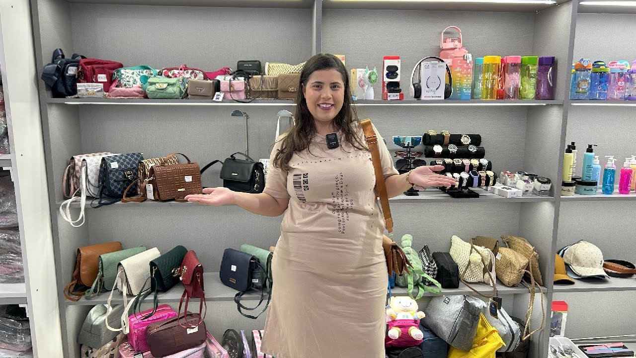 Bolsas, Cosméticos e Maquiagens direto da Distribuidora em Santa Cruz do Capibaribe-PE