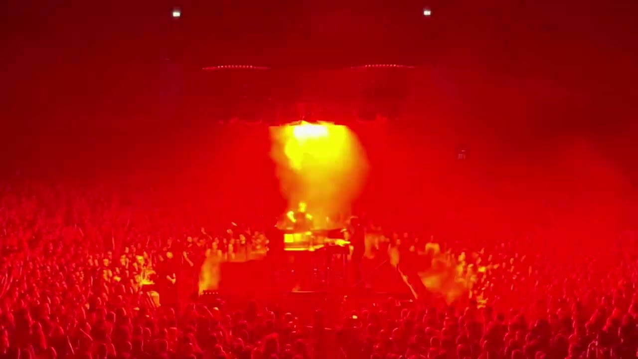 Nine Inch Nails  (Boys Noize) -  Came Back Haunted - live in Manchester - 2025