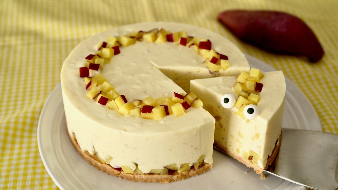 I made a No-bake Cheesecake with Baked Sweet Potatoes やきいもレアチーズケーキ